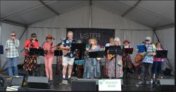 Blaxland BUGS Ukelele Group
